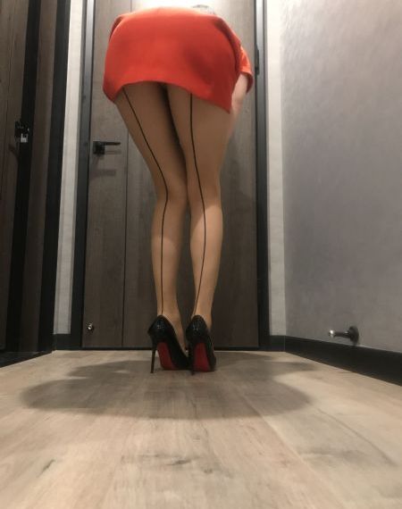 亚洲制服丝袜中文字幕专区_视频网址大全