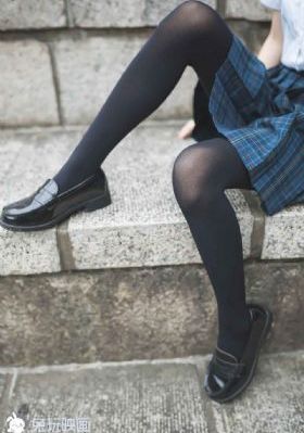 男女的激情免费视频高清_DVD免费观看电视剧