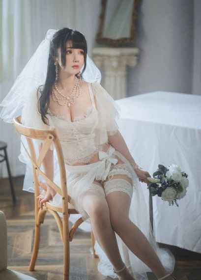 久久精品无码福利专区_DVD日韩免费观看