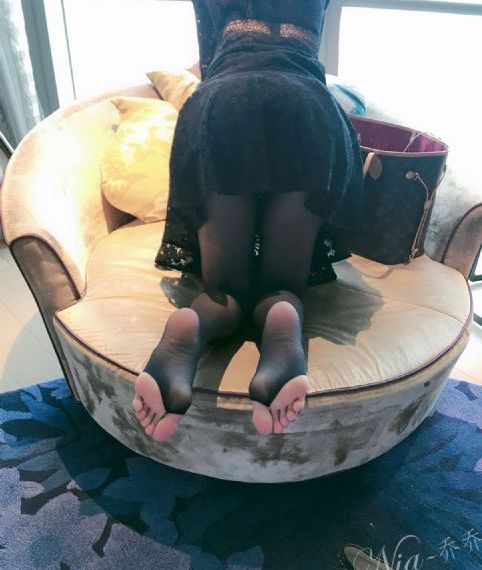 国产熟妇的荡欲午夜视频_BD英语超清在线观看