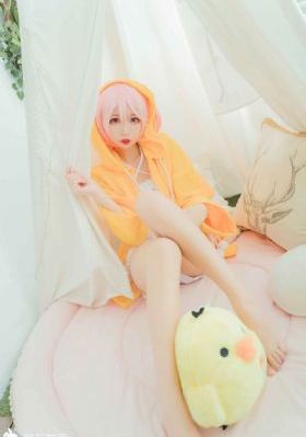 亚洲综合自拍_有字幕完整版