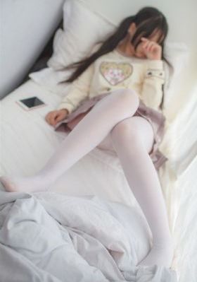亚洲精品露脸对白精彩_1080P完整在线观看