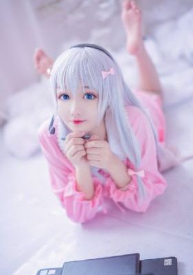 久久精品蜜桃_电影免费国语