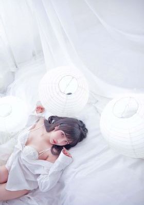 亚洲精品视频三区_BD英语BD在线观看